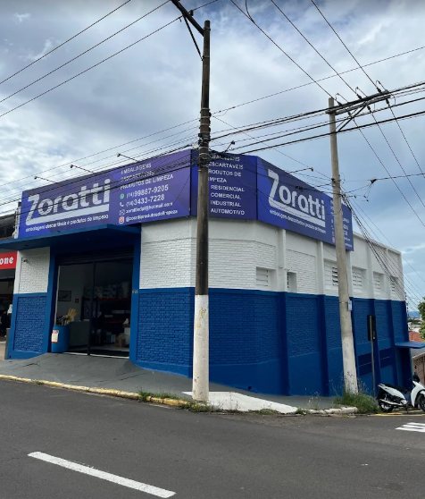 Esquina da loja Zoratti na Av. Tiradentes